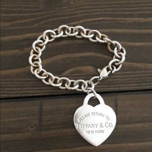Tiffany & Co. bracelet with larger heart pendant